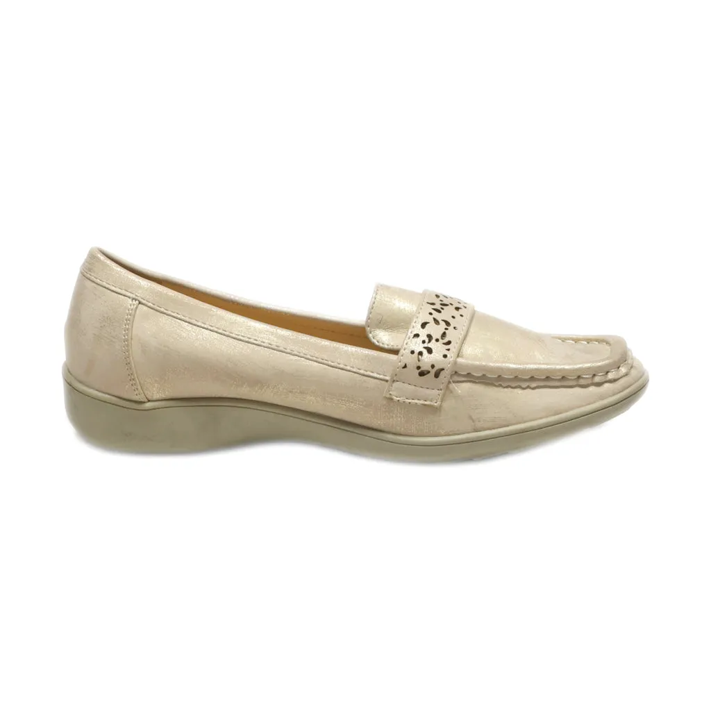 Gemo Loafers Leather Beige Colour For Women