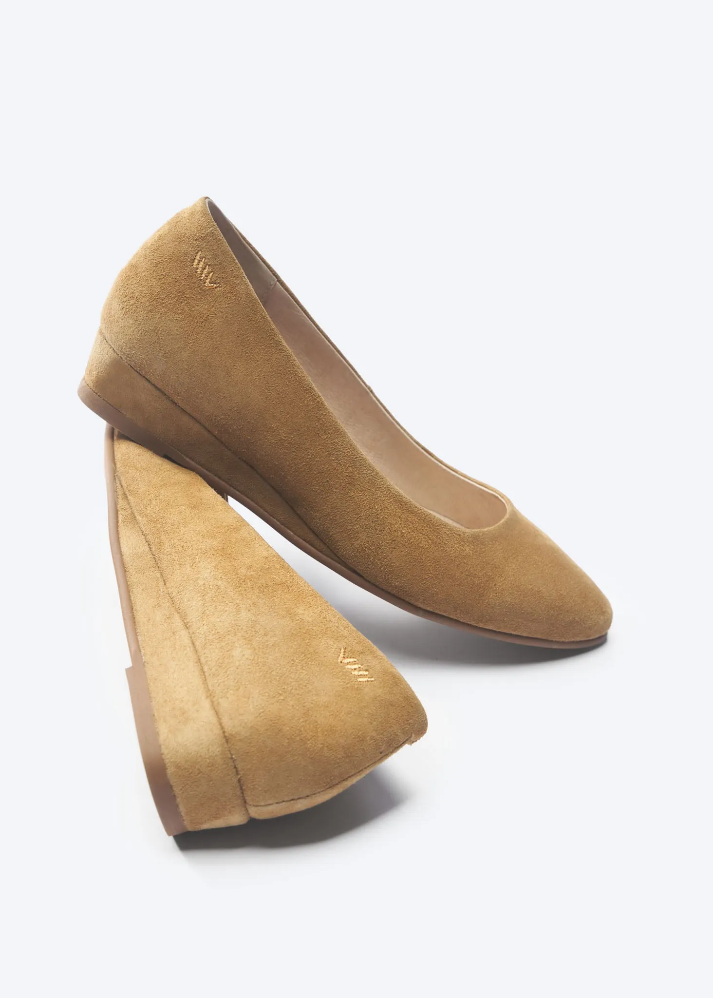 Roma Suede Flats