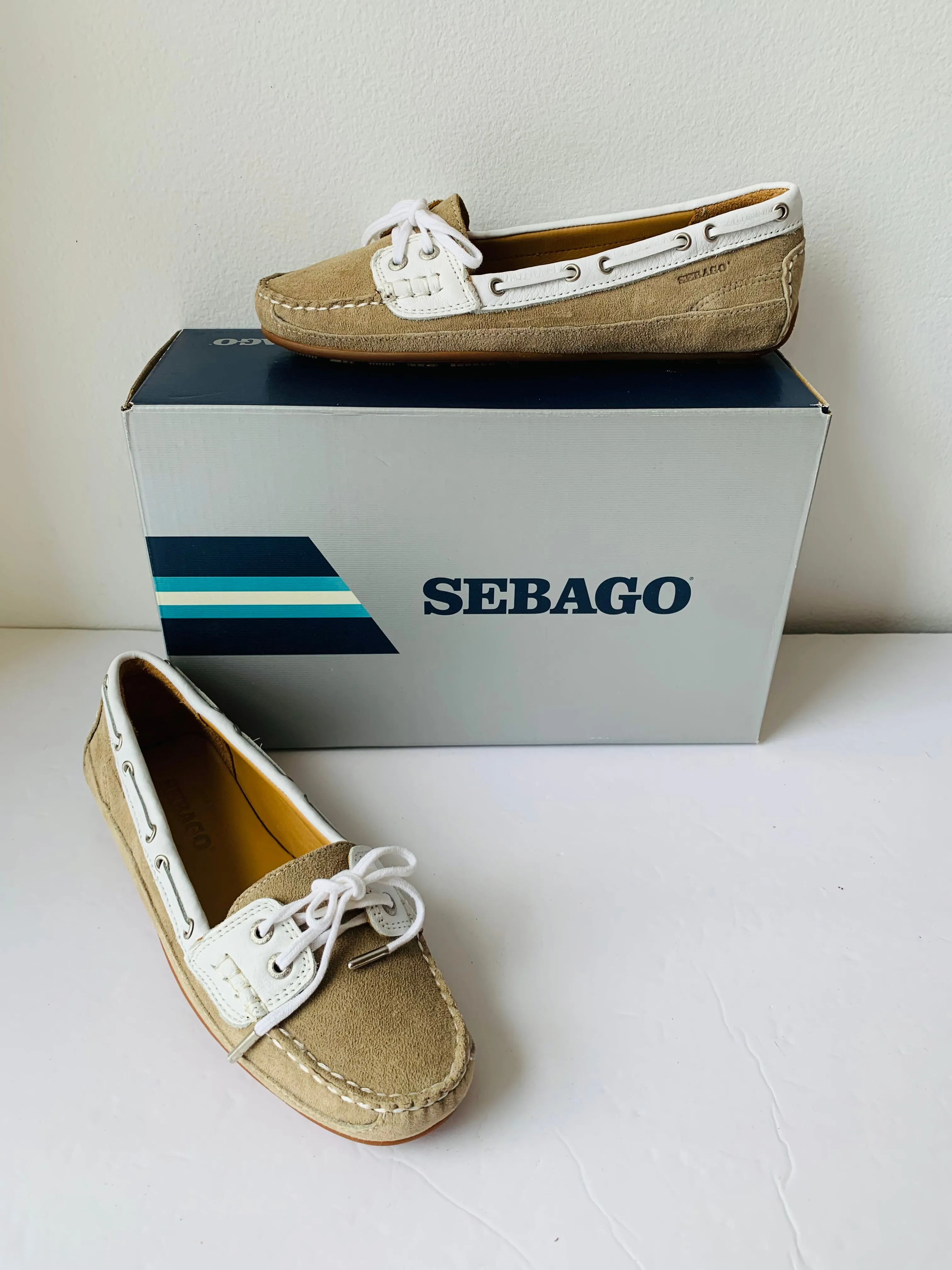 Sebago Taupe Suede White Trim Boat Shoe Size 7