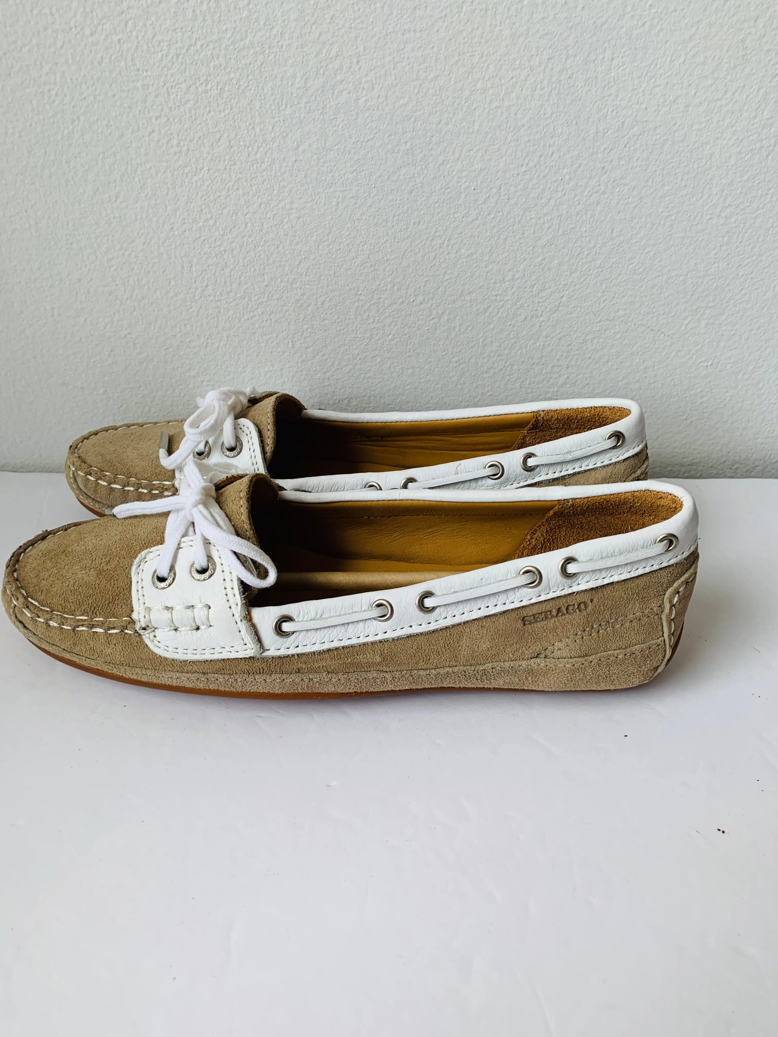 Sebago Taupe Suede White Trim Boat Shoe Size 7